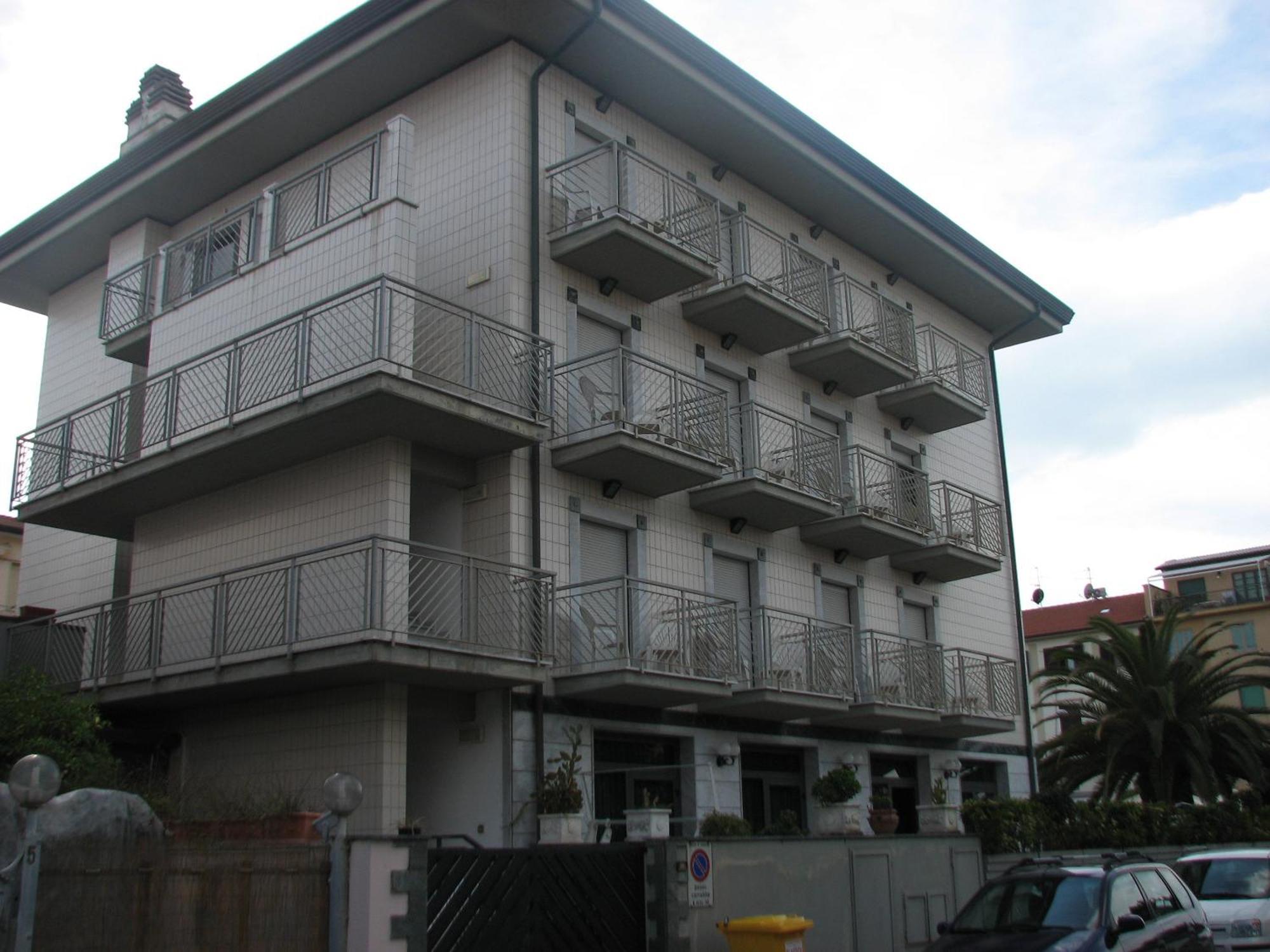 Hotel Smeraldo Lido di Camaiore Eksteriør bilde