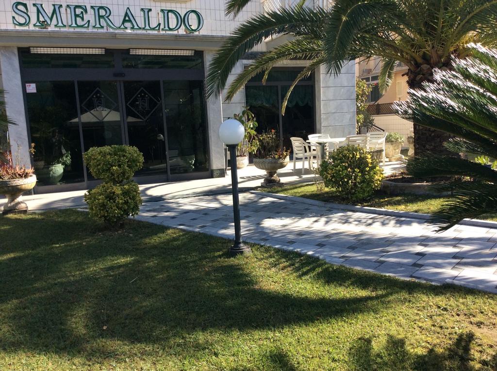 Hotel Smeraldo Lido di Camaiore Eksteriør bilde